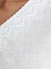 Weiß Shirt aus Baumwollmix mit Spitzenbesatz 5747